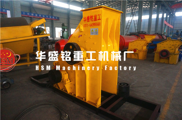 福建龍巖張老板磚廠1100雙級(jí)粉碎機(jī)發(fā)貨