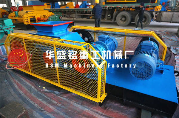 對(duì)輥破碎機(jī)制砂設(shè)備