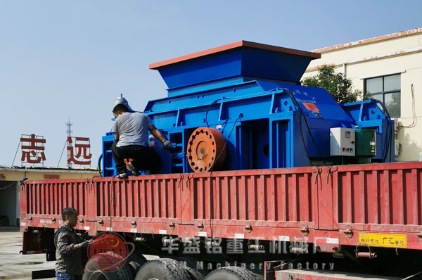 兩臺(tái)1510對(duì)輥制砂機(jī)發(fā)往安徽宣城
